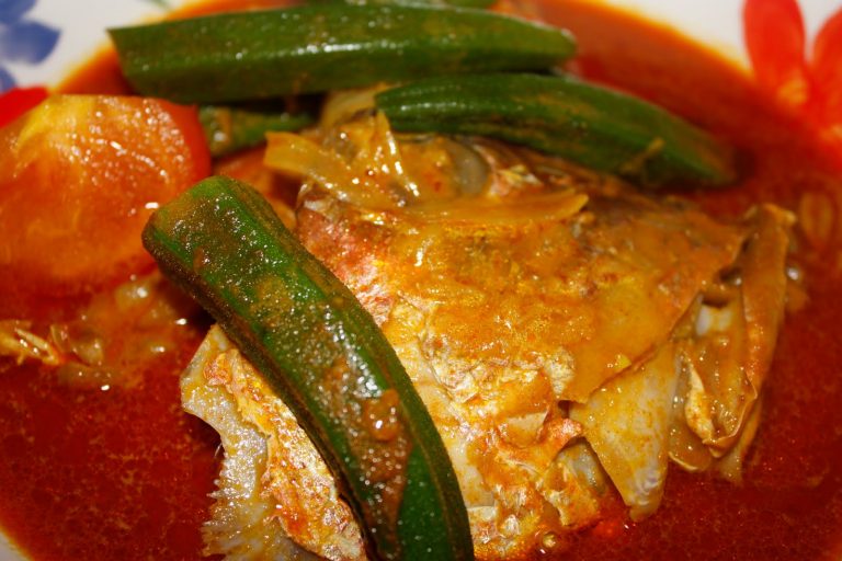 Resepi Pemancing: Kari Kepala Mak Janda (Siakap Merah)