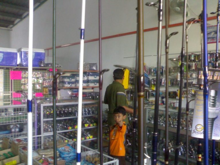 Wacana: Pemancing panjang tangan?!!