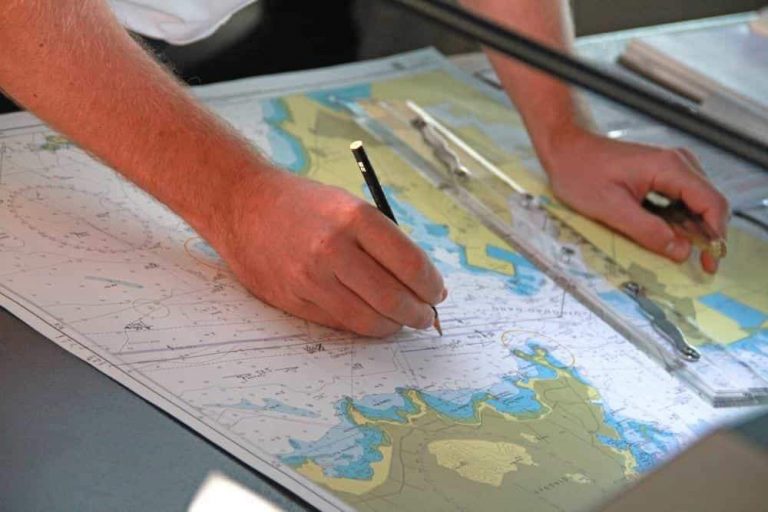 Bagaimana Pengiraan Batu Nautika Dan Knot *